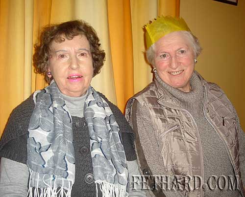 Photographed at Fethard Bridge Club Christmas Party are L to R: Alice Quinn and Kay St. John.