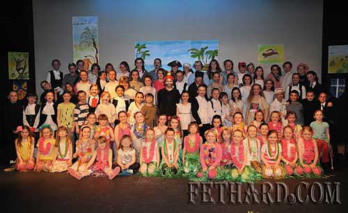 Full group of Nano Nagle Primary School senior classes photographed after their production of 'Paradise Island' in the Abymill Theatre, Fethard.
