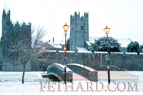 Fethard Town Wall in a blanket of snow last weekend (photo by Larry Kenny)