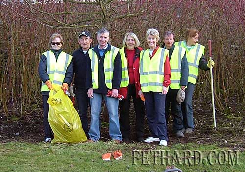 Members of Fethard Tidy Towns photographed during the recent Clean-up fo the river walk L to R: Ann Cooney, Tom Tobin, Eamonn Kennedy, Thelma Griffith, Fionnuala O'Sullivan, Brian Sheehy and Rosemary O'Donnell.