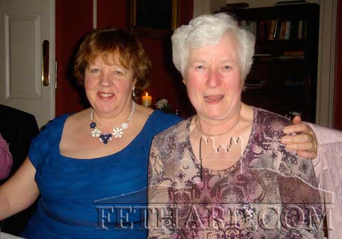 Anne Darcy and Helen McMahon photographed at the Fethard Knitting Group's winter party at Raheen House