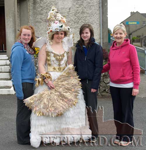 Students, Louise Fitzgerald, Katie White (‘Arctic Queen’) and Orla Walsh, photographed with Geraldine McCarthy, supervisor Fethard & District Day Care Centre.
