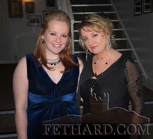 International star Rebecca Storm (right) photographed with Holly Jean Williamson after her performance in the Abymill Theatre on Saturday, January 10. Holly was invited to sing on stage during the performance. 