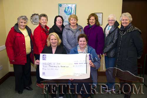 Members of Fethard ICA photographed at the presentation of a cheque for €2,635 to Jacque Ryan in aid of her 'Wells for Zoë' project. Back L to R: Marie Crean, Ann Horan, Frances Ryan, Mary Cloonan, Delores Cleary, Eileen Connolly, Phil Wyatt. Front Jacque Ryan and Catherine O'Connell. 