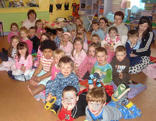 Cora McGarry and First Steps Playschool staff photographed at their 'Pyjama Party Day' to raise funds for the “Make a Wish” foundation.