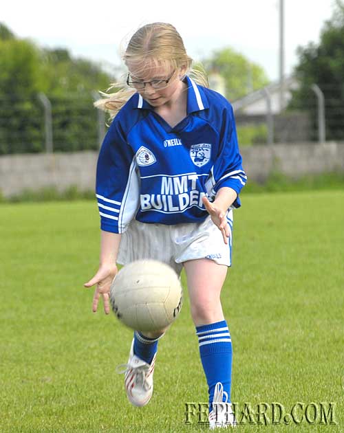 Megan Coen finds clear space to gain possession for Fethard