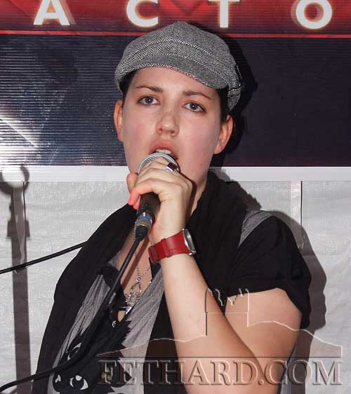 Maresa Dolan performing at the X-Factor 2011 second round at Lonergan's Bar