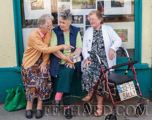Enjoying a break from shopping locally are L to R: Berney Myles, Marie Crean and Kitty O'Donnell.