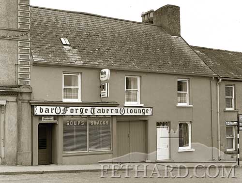 Anyone remember Lonergan's Bar 'Forge Tavern' looking like this . . . ?