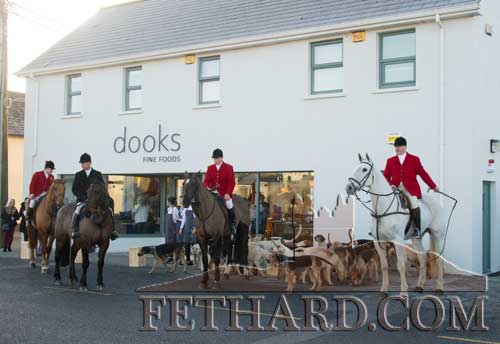 Tipperary Huntsmen and Hounds outside Dooks Fine Foods at the Ballroom Cross at their New Years Meet in Fethard
