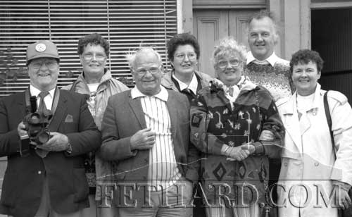 Visiting Fethard for the ‘Fethard-Killusty London Reunion Festival’ on June 26, 1994 are members of the Mackey family L to R: Billy, Ann, Jackie, Imelda, Kathleen, Tom and Breda.