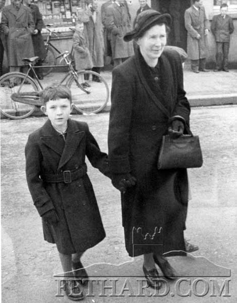 Jimmy Egan and his mother Mrs Egan, Coolmoyne.