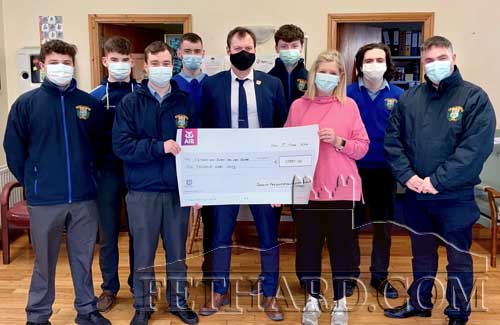 Sixth-Year pupils from Fethard Patrician Presentation Secondary School, presented a cheque for €1,000 to Geraldine McCarthy, manager Fethard & District Day Care Centre, proceeds of the pupils’ Christmas Jumper Day fundraiser. The pupils kindly chose Fethard Day Care Centre as their charity recipient. Included in the photograph are Mr Billy Walsh (School Principal) and Mr. Ian O'Connor (teacher). Fethard & District Day Care Centre are very grateful to Patrician Presentation Secondary School for their ongoing support.