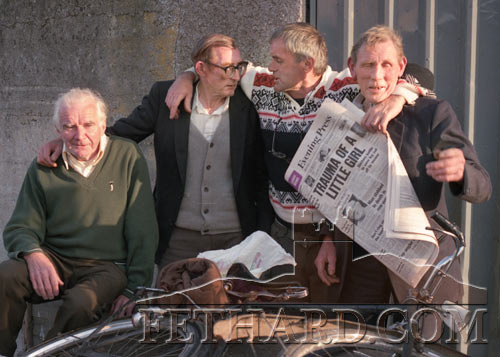 Discussing the Evening News at Chapel Lane, Fethard, on July 29, 1993, are good friends L to R: Mick Dineen, Mick Gleeson, Jimmy Ryan and Jack Purtill.